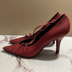 POLLINI MADE IN ITALY RED EMBOSSED LEATHER DRESS MARY JANE PUMP SHOES SIZE 40